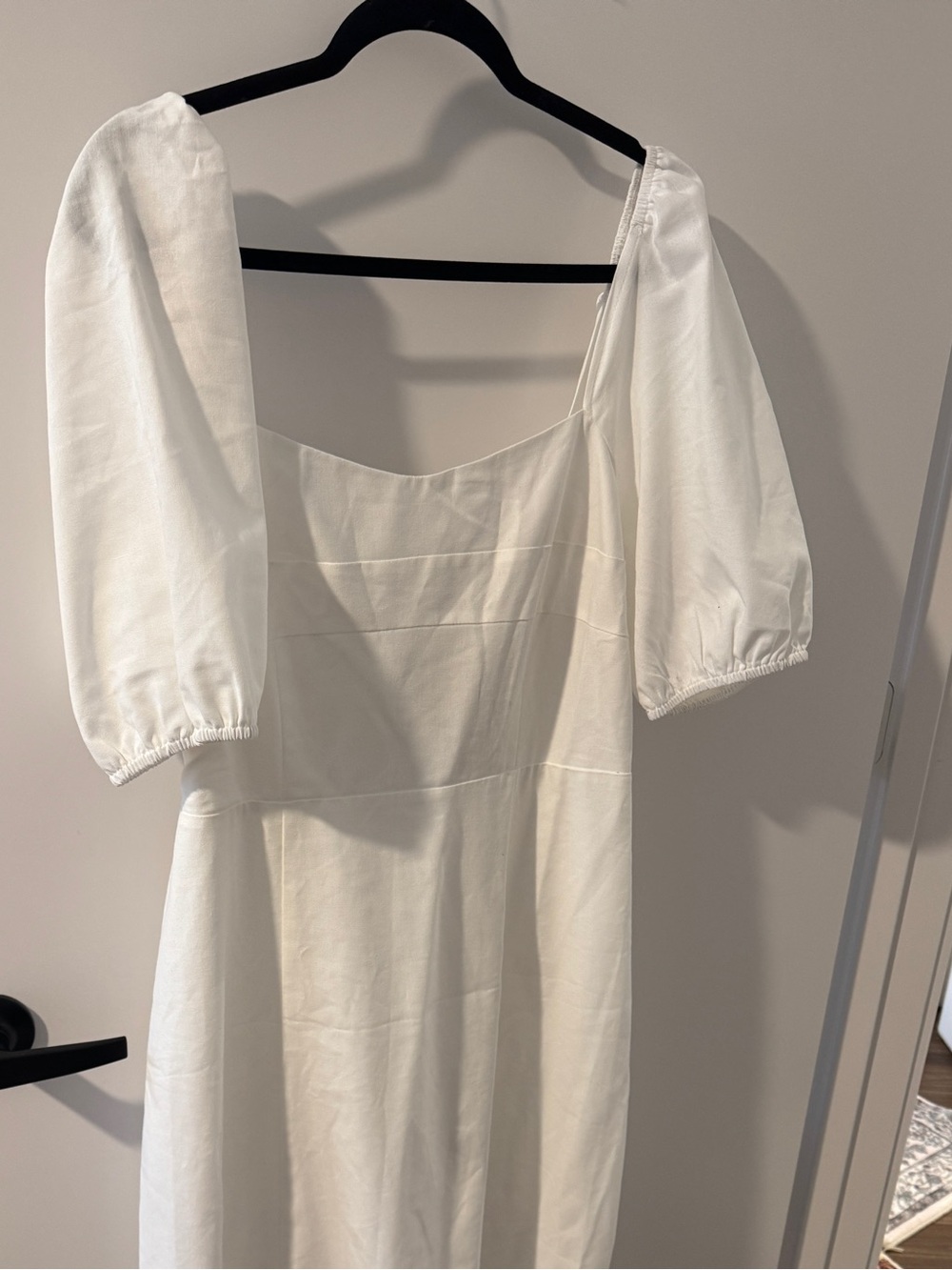 RIHOAS White Linen Midi Dress with Puff Sleeves and Side Slit